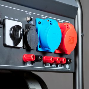 Бензиновый генератор FUBAG BS 7500 XD ES DUPLEX в Пскове фото
