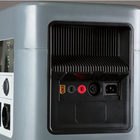 Портативная электростанция FUBAG AS 4800i (аккумулятор LiFePO4) в Пскове фото