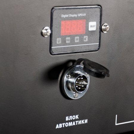 Бензиновый генератор с электростартером и коннектором автоматики FUBAG BS 7500 A ES в Пскове фото